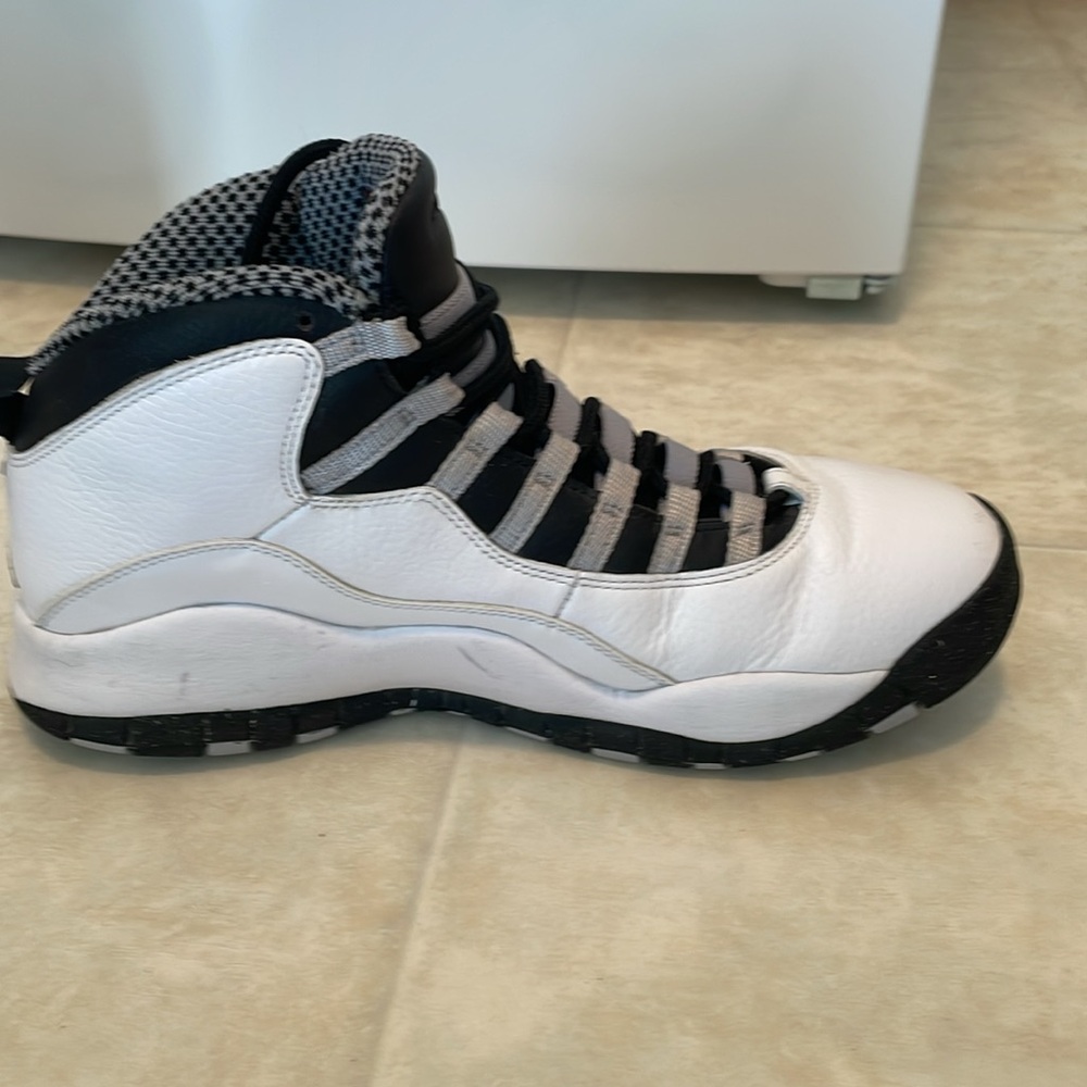 Nike Air Jordan Retro 10 men’s size 10 - Picture 8 of 16